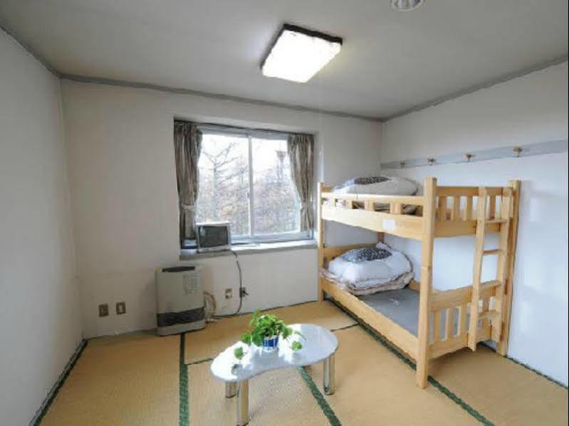 Kusatsu Kogen Youth Hostel Εξωτερικό φωτογραφία